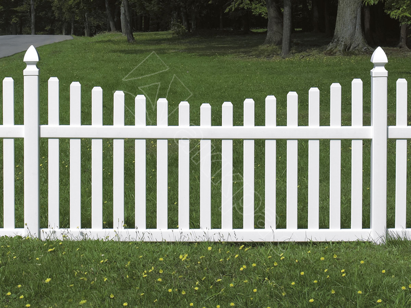 Чем лучше покрасить деревянный забор | Строительный портал